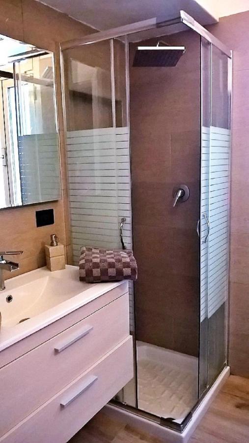 Manzoni House Apartment Лече Екстериор снимка