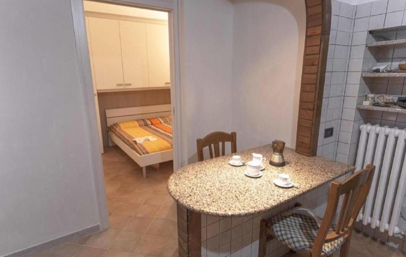 Manzoni House Apartment Лече Екстериор снимка