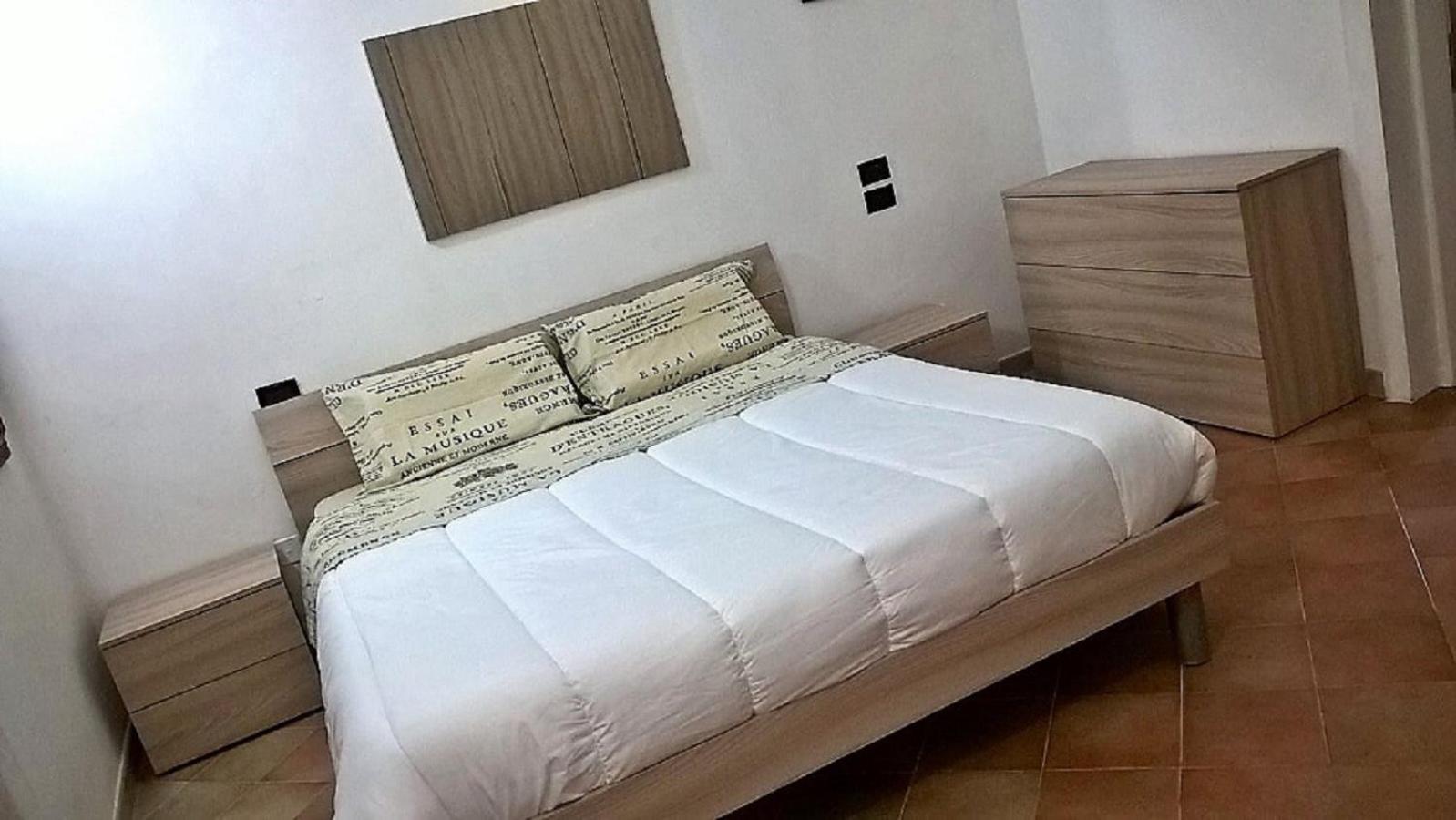 Manzoni House Apartment Лече Екстериор снимка